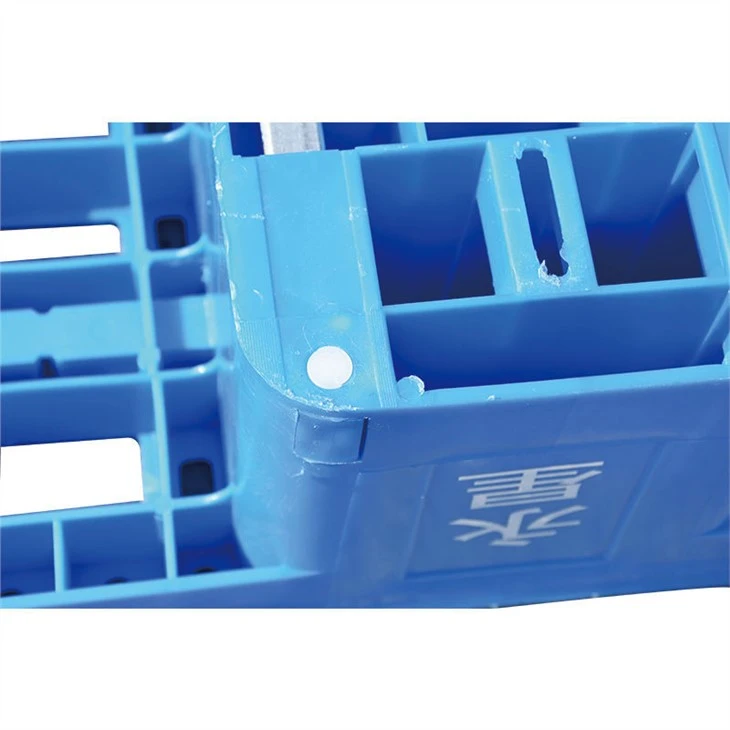 Custom Plastic Pallets factory