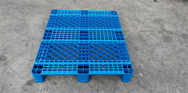 Plastična evropska regalna paleta
