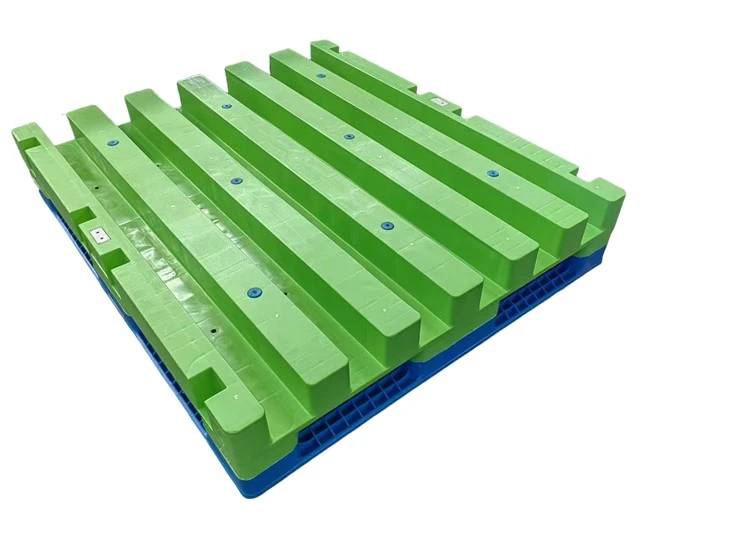 Plastična paleta s 6 ojačitvenimi-rebri